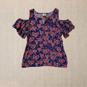 🔴 St. John’s Bay Peep Shoulder Top